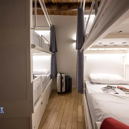 Bluesock Hostel Porto